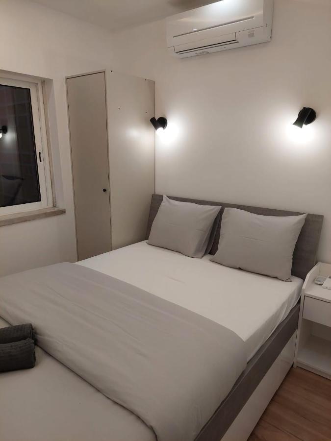 Lisbon South Bay Rooms Almada Extérieur photo