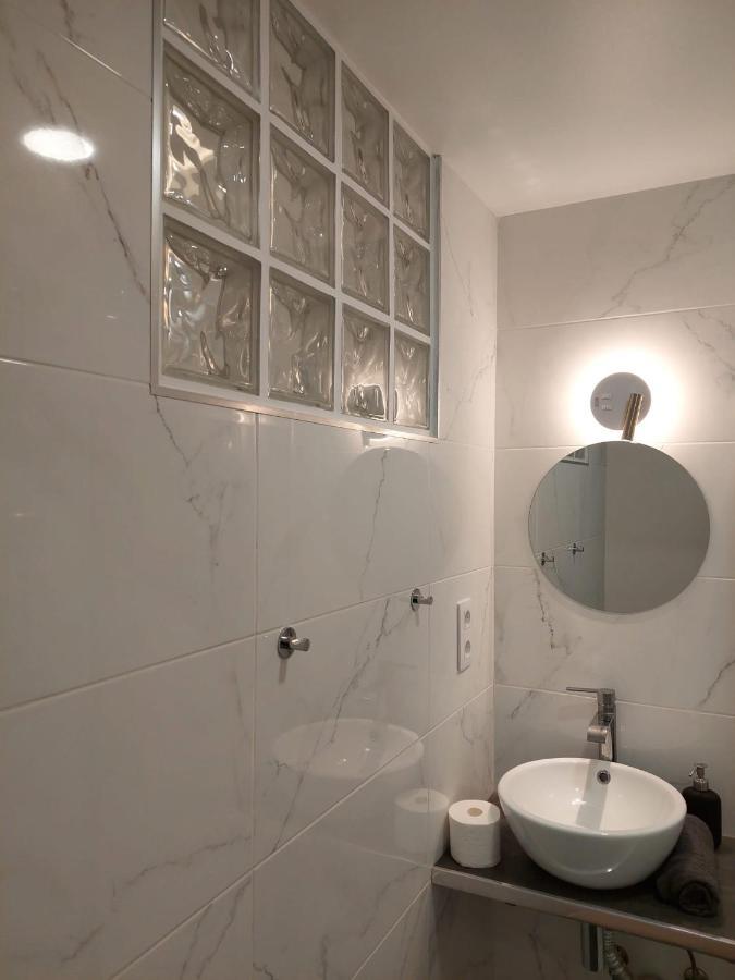 Lisbon South Bay Rooms Almada Extérieur photo