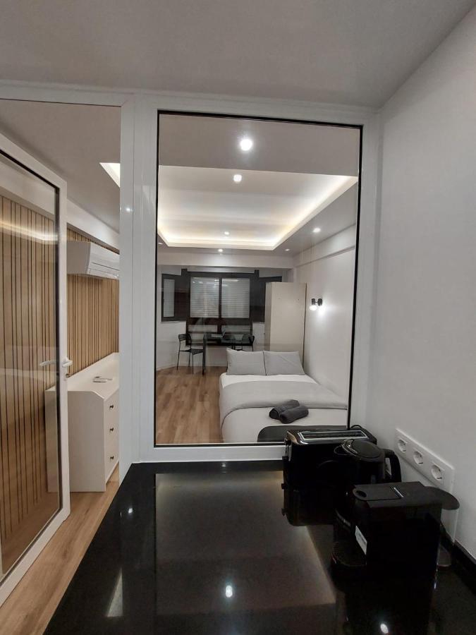 Lisbon South Bay Rooms Almada Extérieur photo