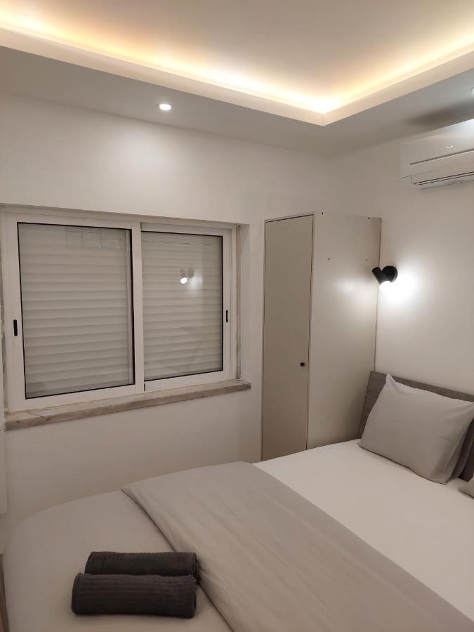 Lisbon South Bay Rooms Almada Extérieur photo